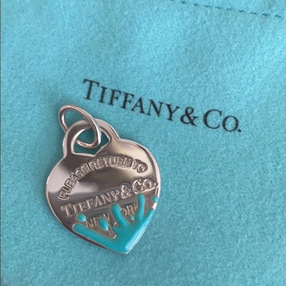 Authentic Tiffany Co Dip Heart Pendant 